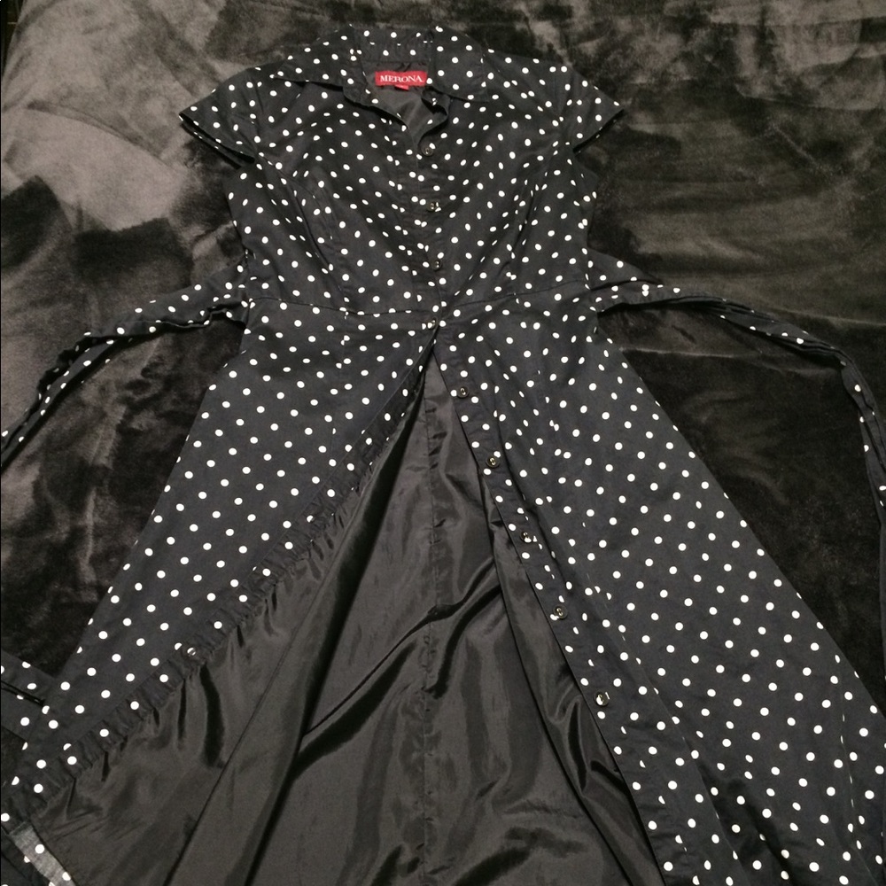Pinup/rockabilly polka dot swing dress